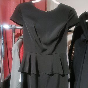 Long sleeve black Kensie dress